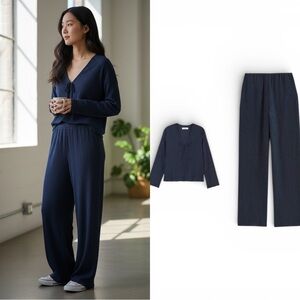 Everlane Crinkle Long Sleeve Top and Pants Set In Navy Size Large